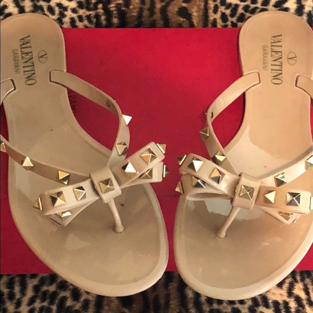 Valentino Rockstud  pvc  Thong sandal  AUTHENTIC
